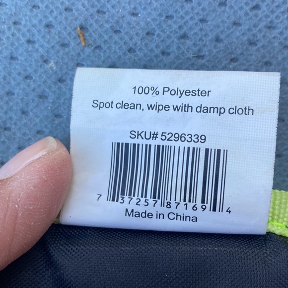 Arcadia Trail dog life vest, size Medium - Picture 6 of 10